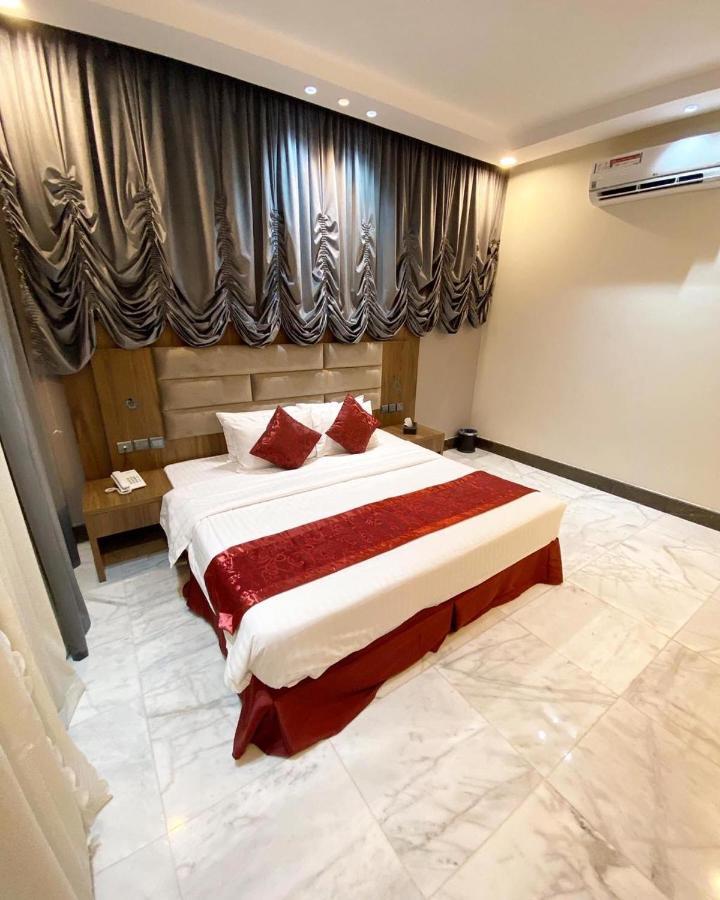 Wisma tamu الروض للشقق المفروشه خاصة Medina